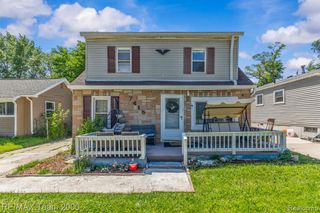 7415 Gilman Street, Westland, MI 48185