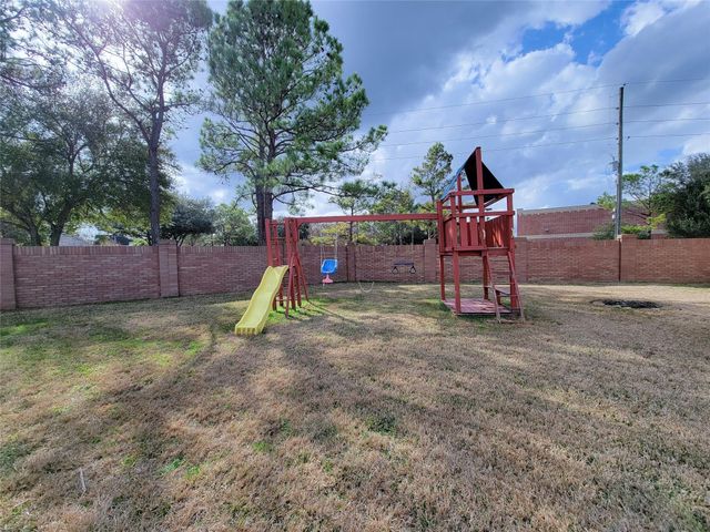 21911 Pale Meadow Court, Katy, TX 77450