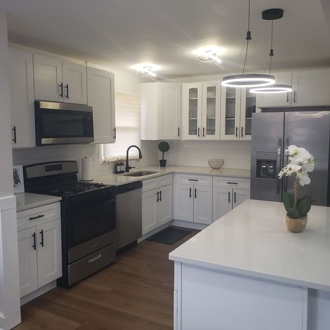 15206 Blackstone Avenue, Dolton, IL 60419
