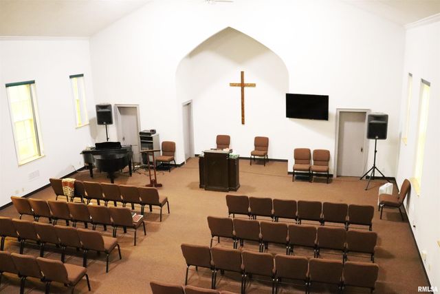 2901 N PROSPECT Road, Peoria, IL 61603