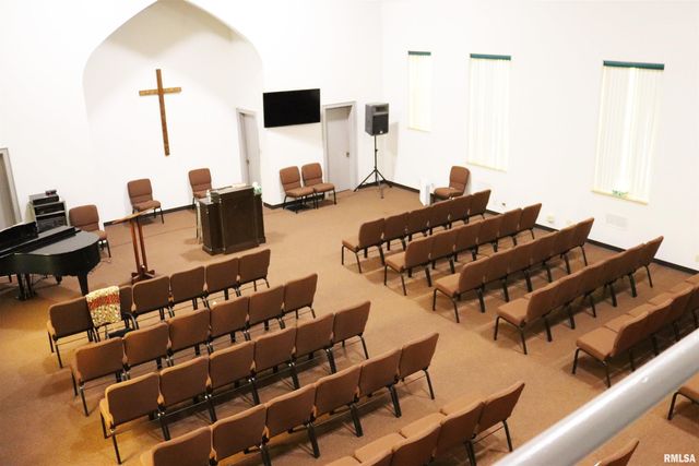 2901 N PROSPECT Road, Peoria, IL 61603