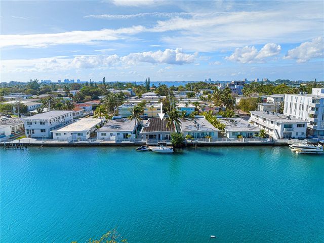 8221 Crespi Blvd, Miami Beach, FL 33141