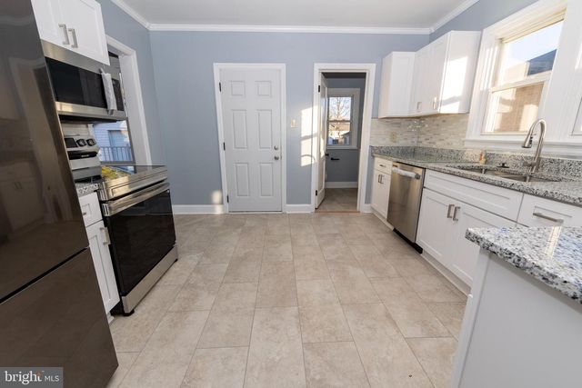 11033 LINCOLN AVE, Hagerstown, MD 21740