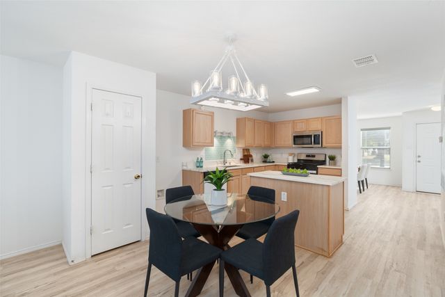 2209 Northway, Denton, TX 76207