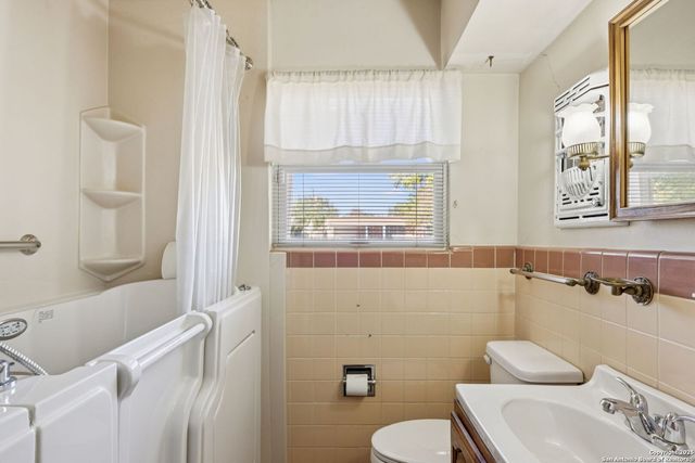 4518 Tropical, San Antonio, TX 78218