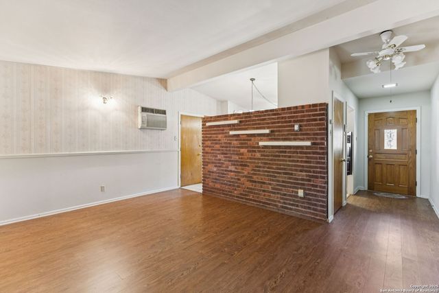 4518 Tropical, San Antonio, TX 78218