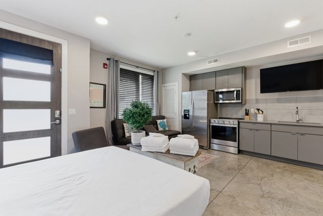 623 26th Ave, N, Nashville, TN 37209