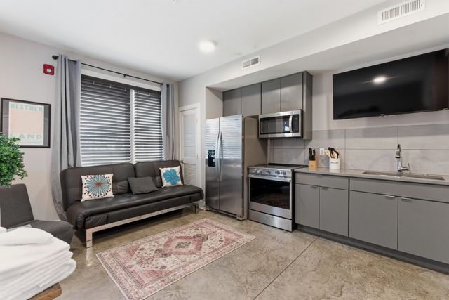 623 26th Ave, N, Nashville, TN 37209