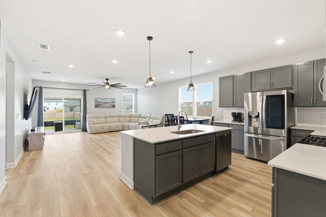 510 Forsberg Ct, Lebanon, TN 37087