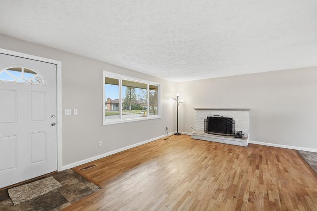 11619 E Buckeye Ave, Spokane Valley, WA 99206