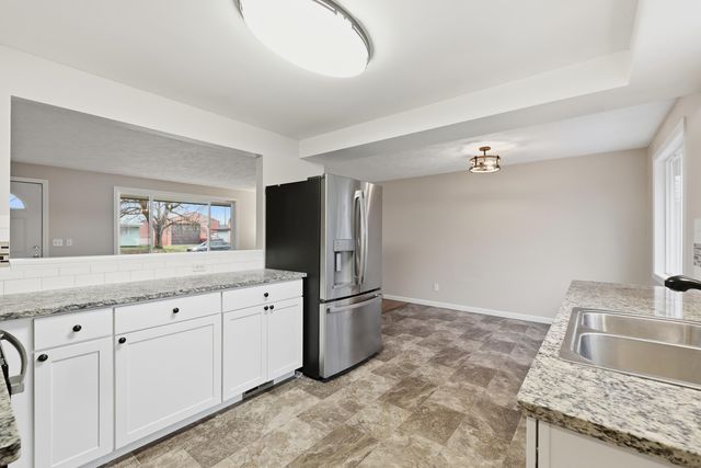 11619 E Buckeye Ave, Spokane Valley, WA 99206