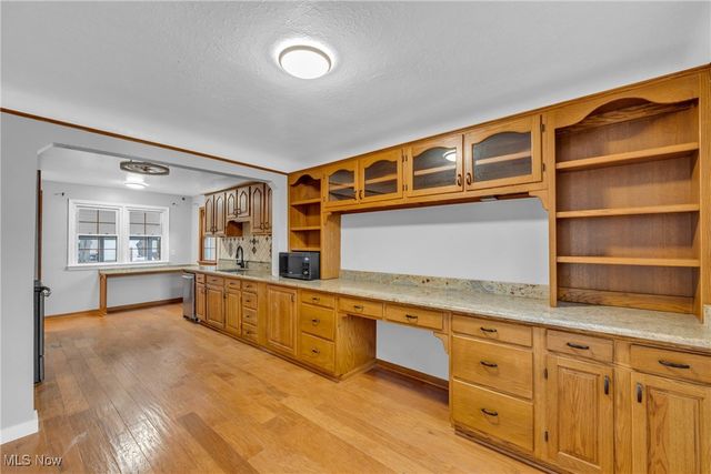 803 Substation Road, Brunswick Hills, OH 44212