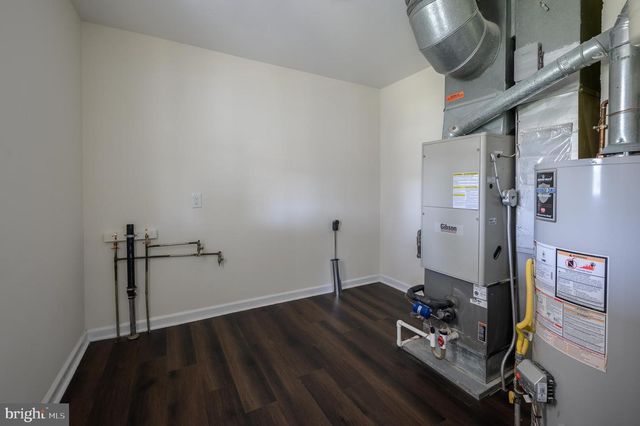 9 AMHURST AVE, Somerdale, NJ 08083