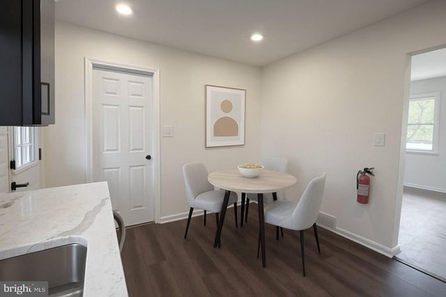 9 AMHURST AVE, Somerdale, NJ 08083