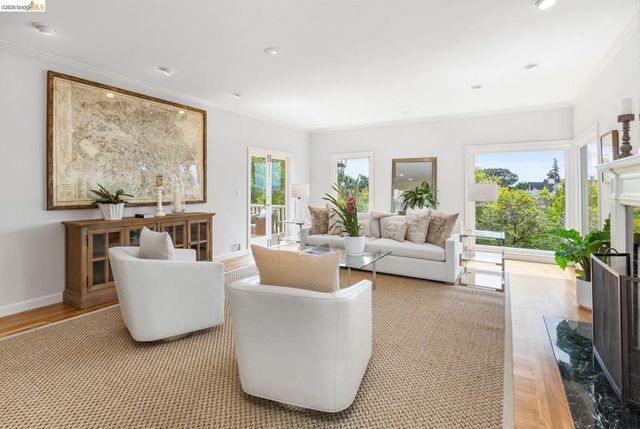 21 Selborne Drive, Piedmont, CA 94611