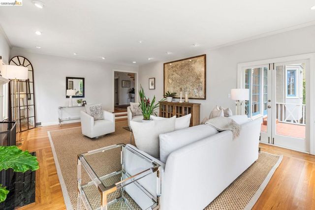 21 Selborne Drive, Piedmont, CA 94611