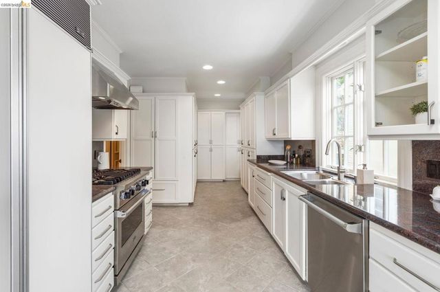 21 Selborne Drive, Piedmont, CA 94611