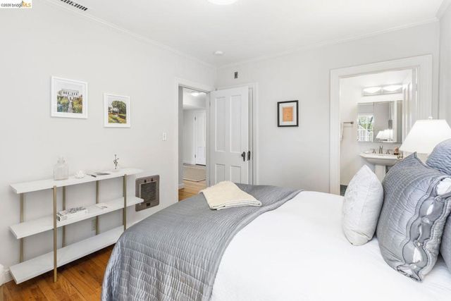 21 Selborne Drive, Piedmont, CA 94611