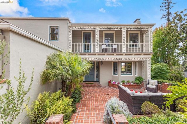 21 Selborne Drive, Piedmont, CA 94611