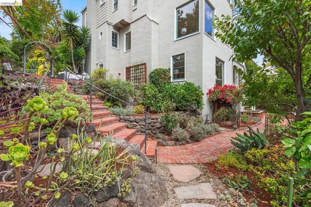 21 Selborne Drive, Piedmont, CA 94611
