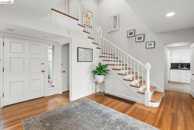 21 Selborne Drive, Piedmont, CA 94611