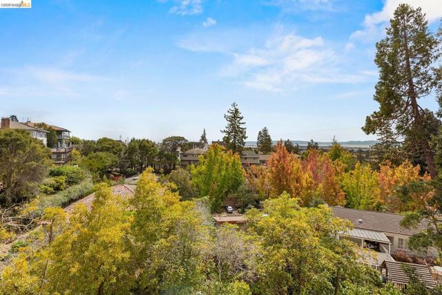 21 Selborne Drive, Piedmont, CA 94611