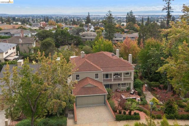 21 Selborne Drive, Piedmont, CA 94611