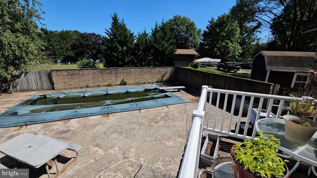 6900 COLONIAL AVE, Thurmont, MD 21788