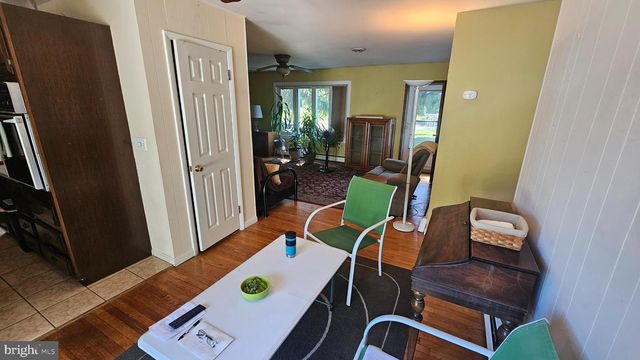 6900 COLONIAL AVE, Thurmont, MD 21788