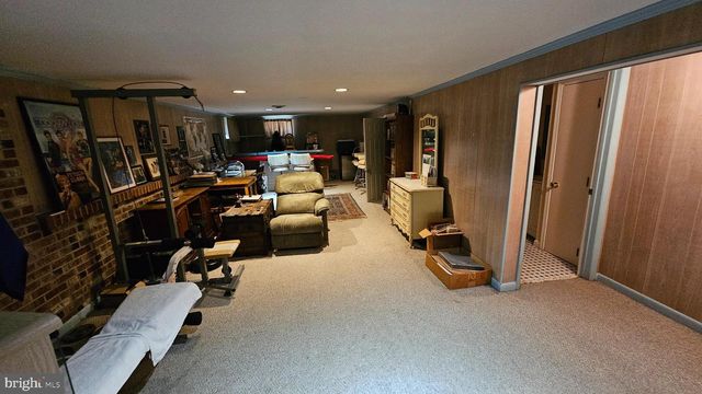 6900 COLONIAL AVE, Thurmont, MD 21788