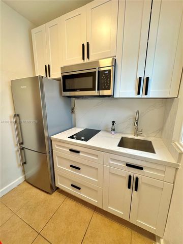 1561 Lenox Ave 6, Miami Beach, FL 33139