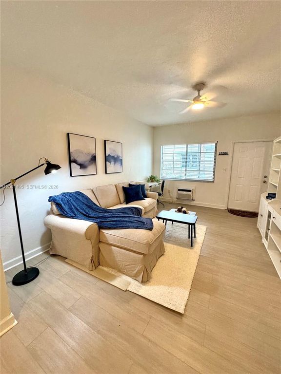 1561 Lenox Ave 6, Miami Beach, FL 33139
