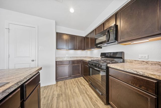 6301 Seagull Lane, Fort Worth, TX 76179