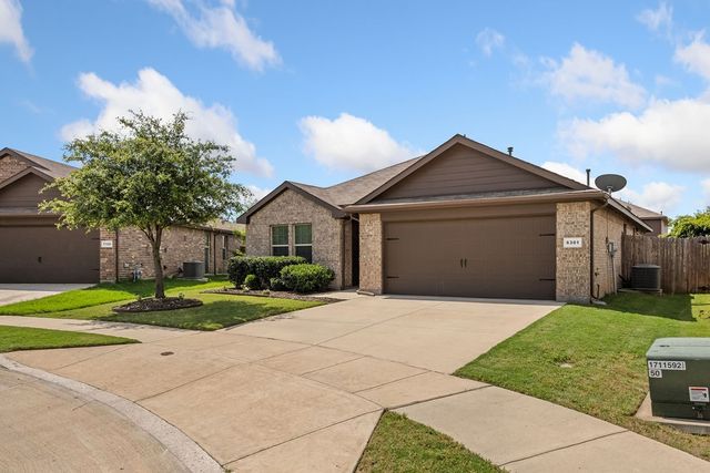 6301 Seagull Lane, Fort Worth, TX 76179
