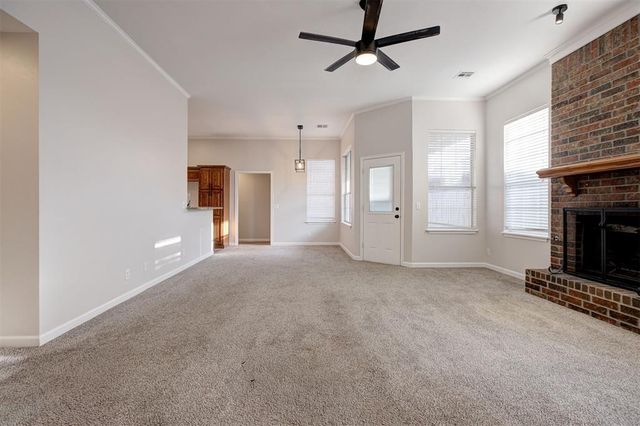 909 Pruett Drive, Edmond, OK 73003