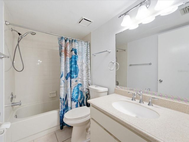12130 SPARTAN WAY 103, Hudson, FL 34667