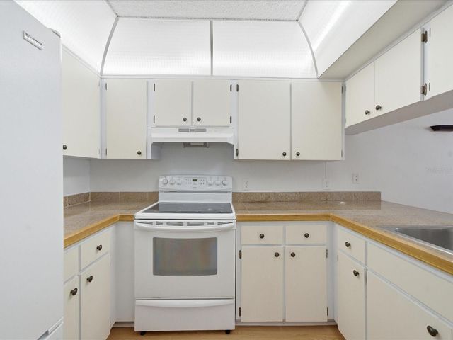 12130 SPARTAN WAY 103, Hudson, FL 34667