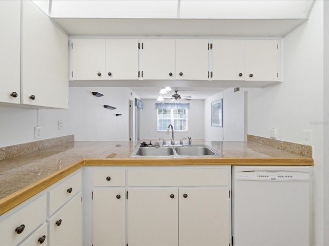 12130 SPARTAN WAY 103, Hudson, FL 34667