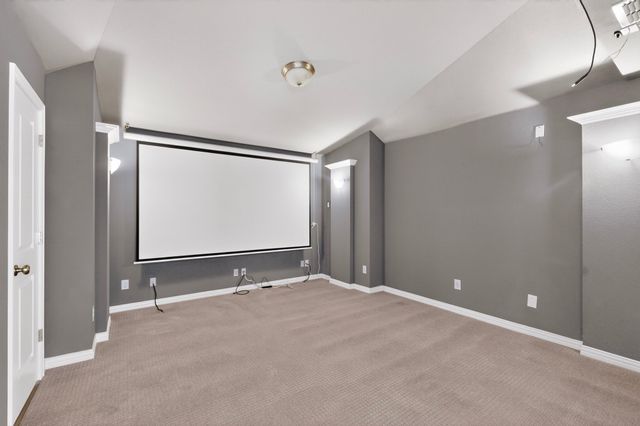 604 Warwick Boulevard, Lewisville, TX 75056
