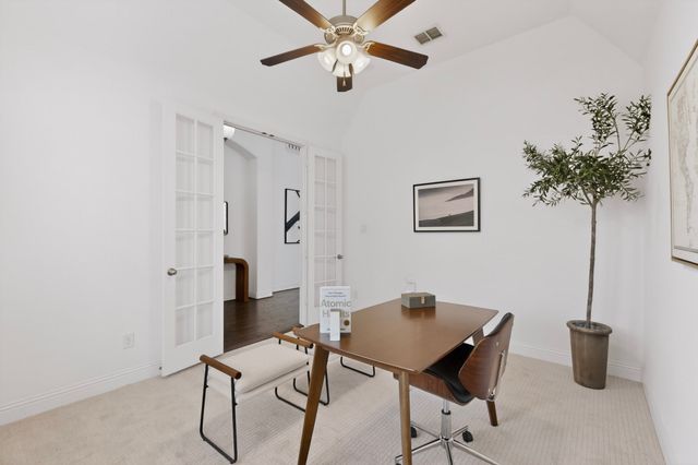 604 Warwick Boulevard, Lewisville, TX 75056