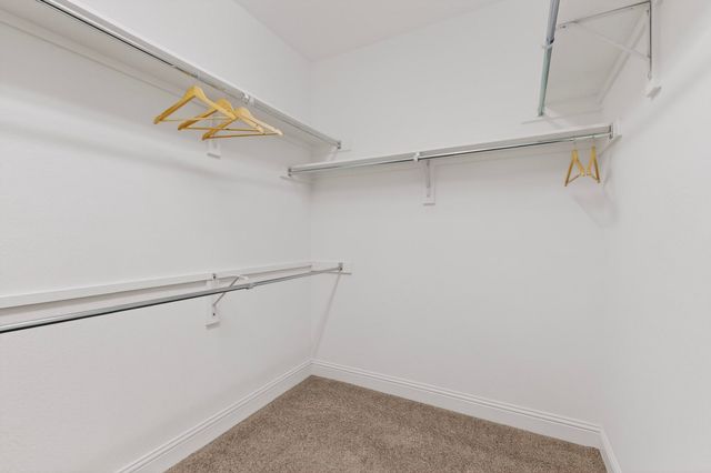 604 Warwick Boulevard, Lewisville, TX 75056