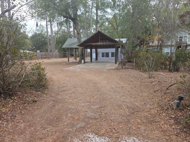 710 NE 11TH AVENUE, Gainesville, FL 32601