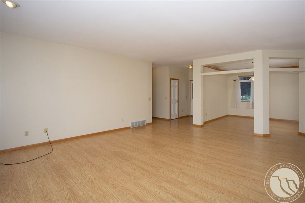 8515 Sail Fish Drive, Billings, MT 59106 photo 4