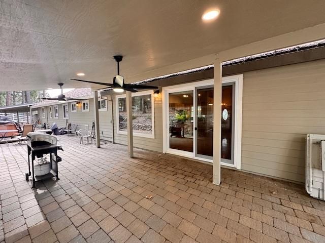 3268 York Ct, Pollock Pines, CA 95726