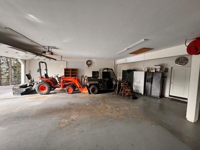 3268 York Ct, Pollock Pines, CA 95726