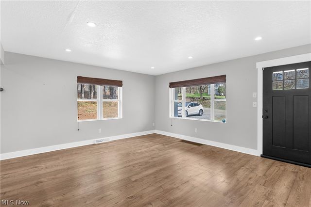 14078 Beaver Creek Road, Salem, OH 44460