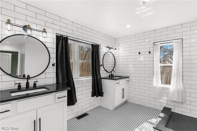 14078 Beaver Creek Road, Salem, OH 44460