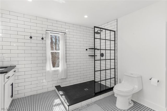 14078 Beaver Creek Road, Salem, OH 44460