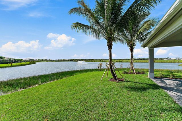 12524 Nautilus Circle, Palm Beach Gardens, FL 33412