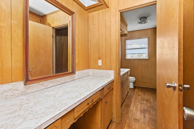 706 S Manson Street, Wolfe City, TX 75496